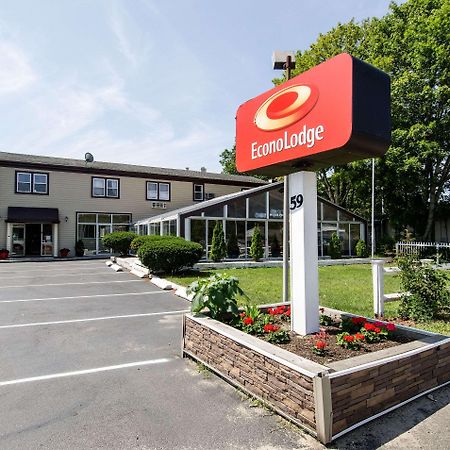 Econo Lodge By Choice - Cape Cod West Yarmouth Buitenkant foto