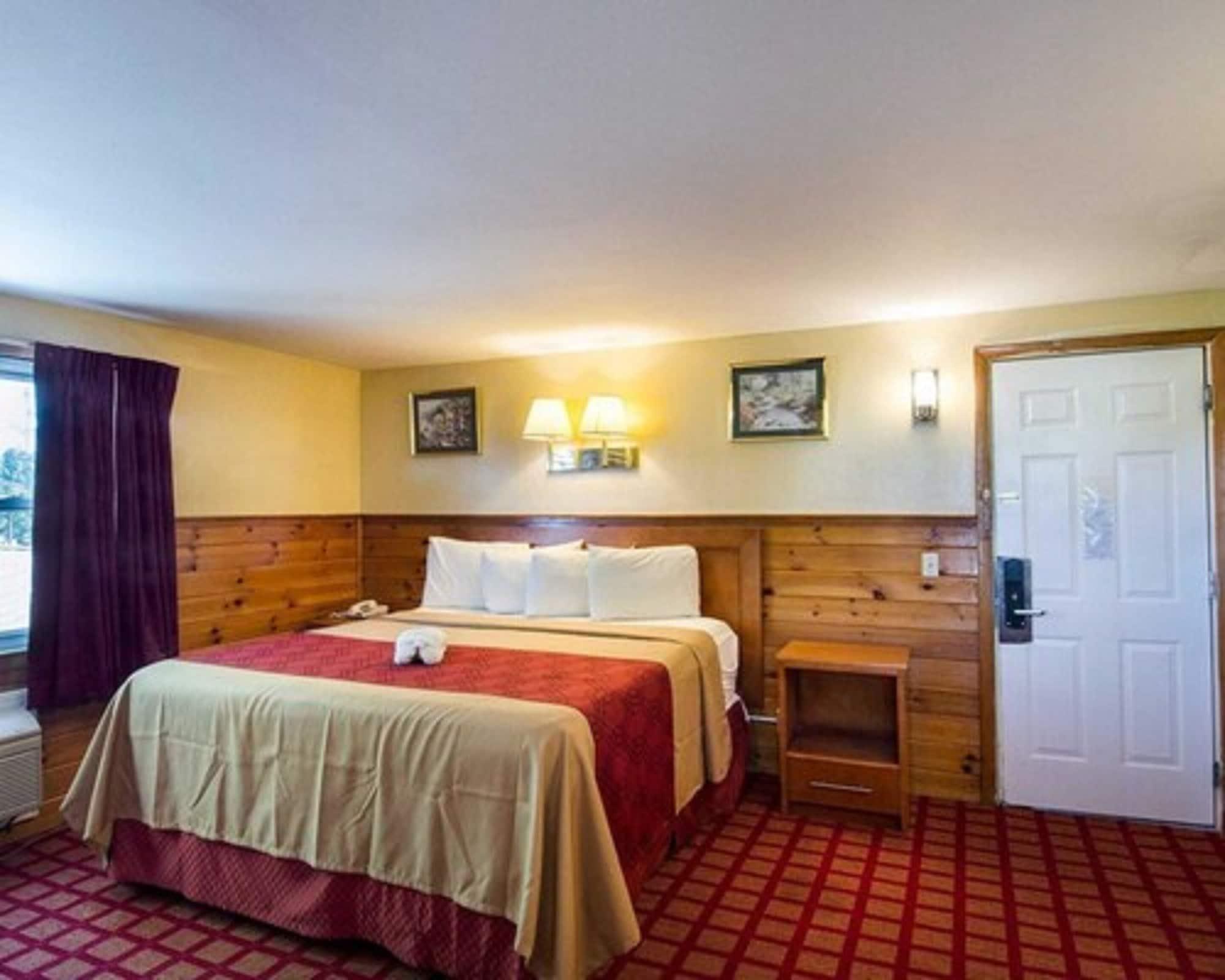 Econo Lodge By Choice - Cape Cod West Yarmouth Buitenkant foto
