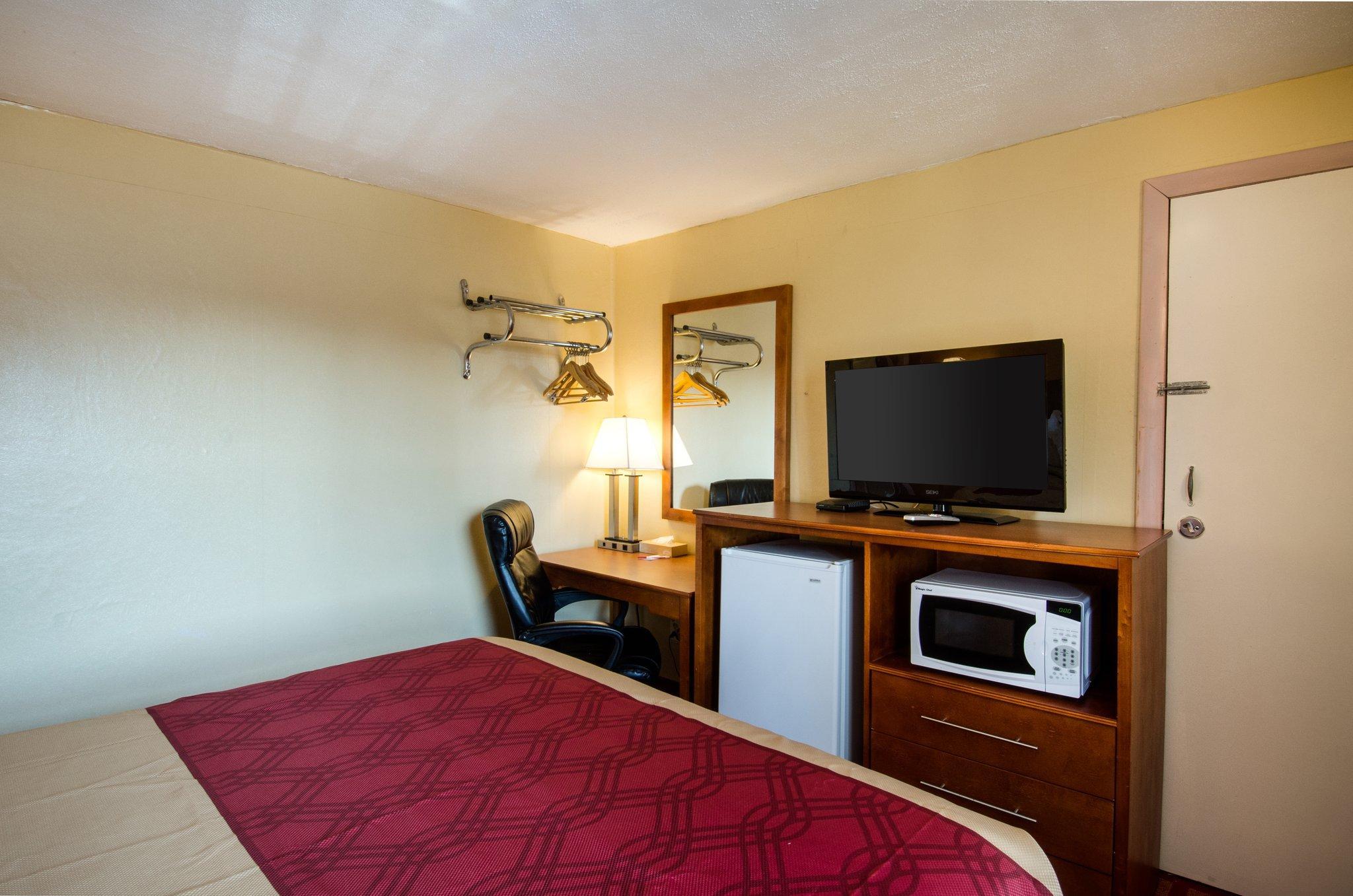 Econo Lodge By Choice - Cape Cod West Yarmouth Buitenkant foto