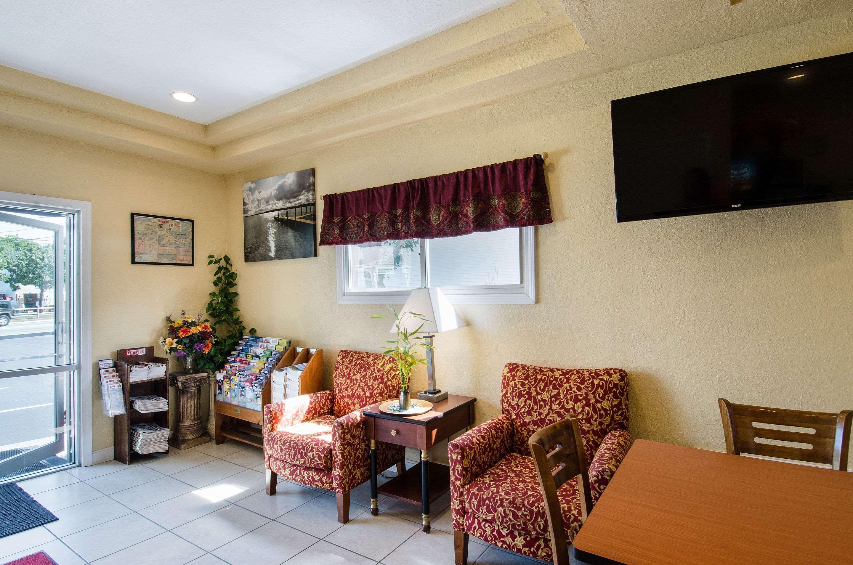 Econo Lodge By Choice - Cape Cod West Yarmouth Buitenkant foto