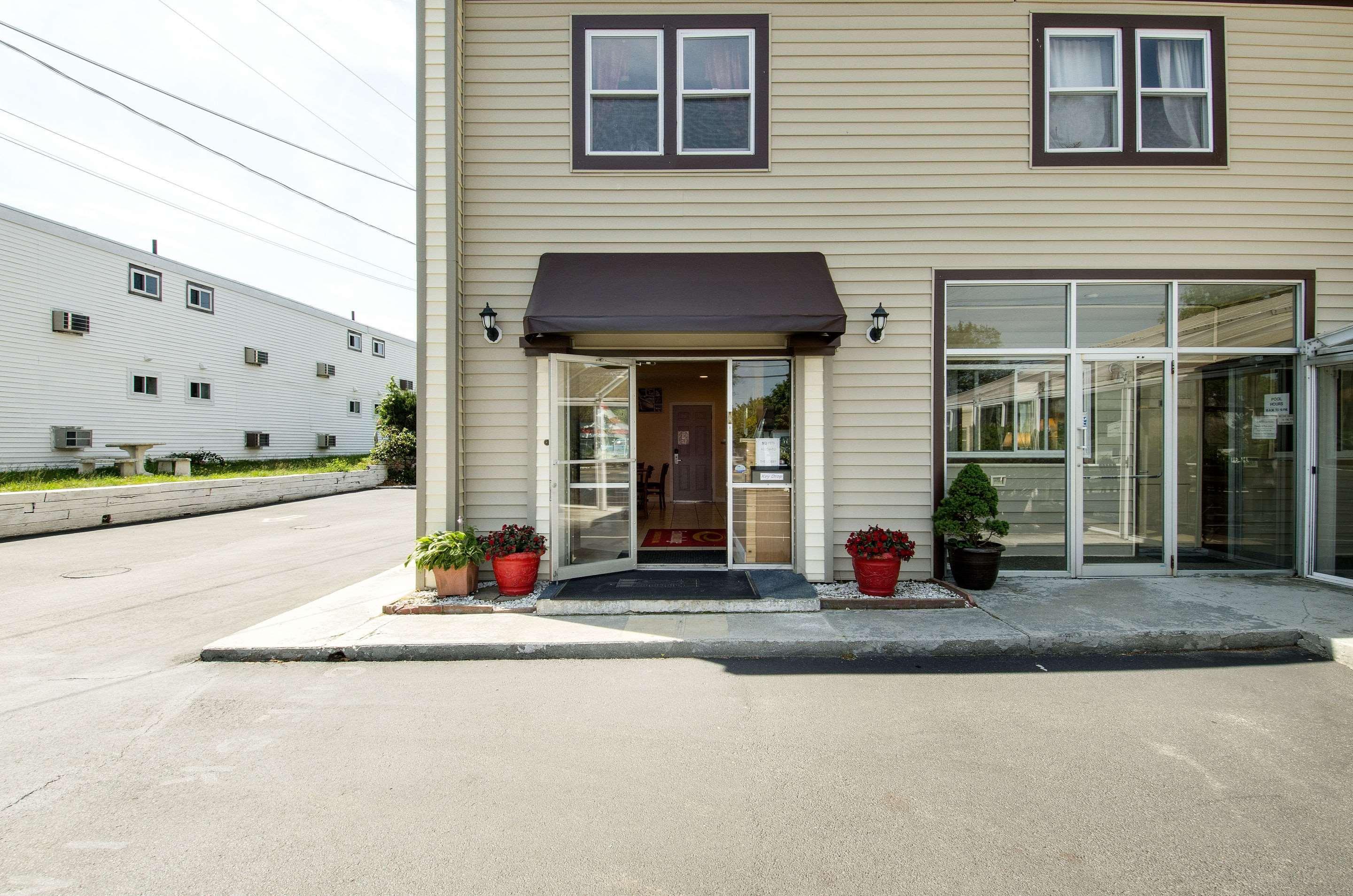 Econo Lodge By Choice - Cape Cod West Yarmouth Buitenkant foto
