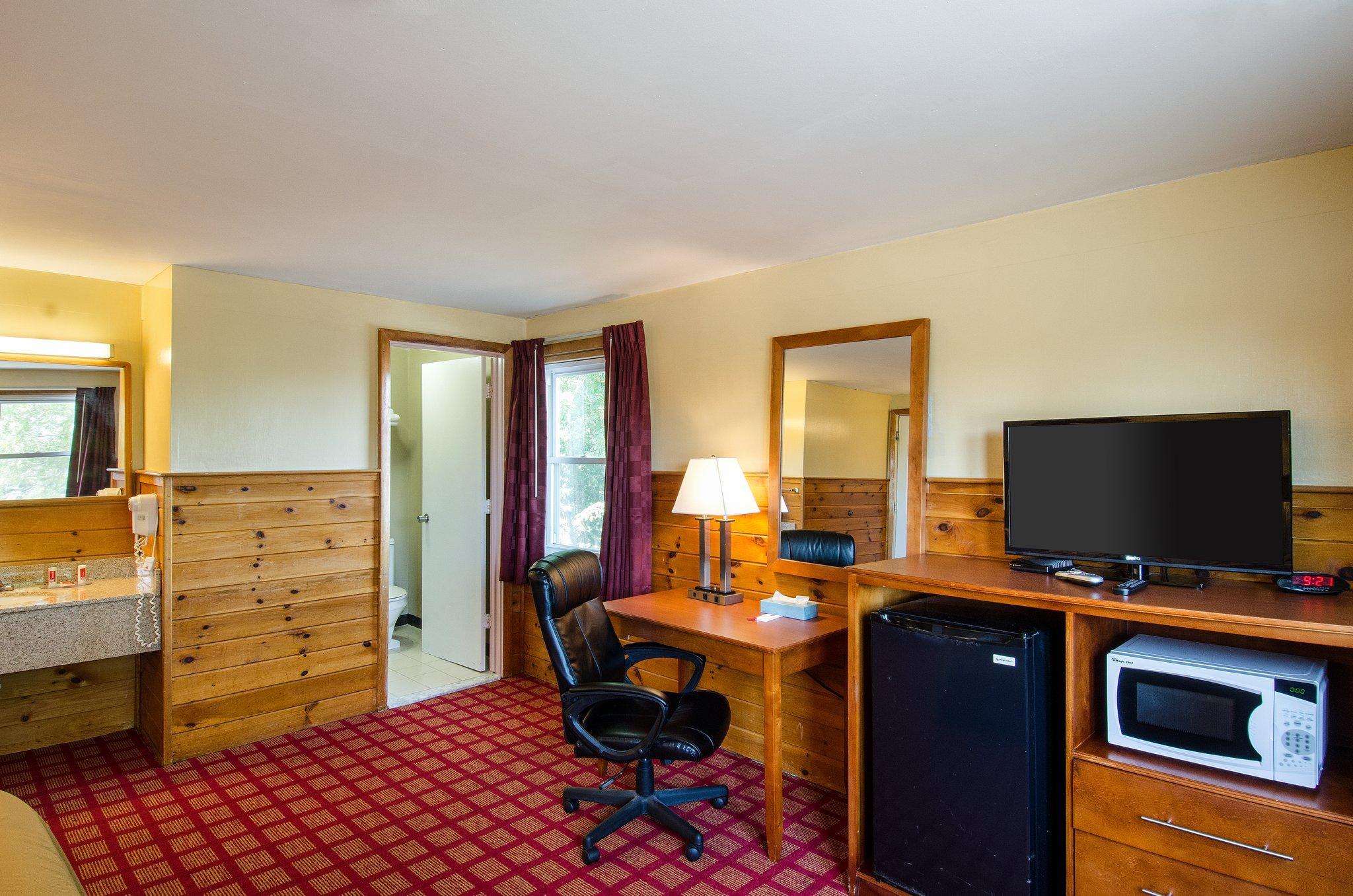 Econo Lodge By Choice - Cape Cod West Yarmouth Buitenkant foto